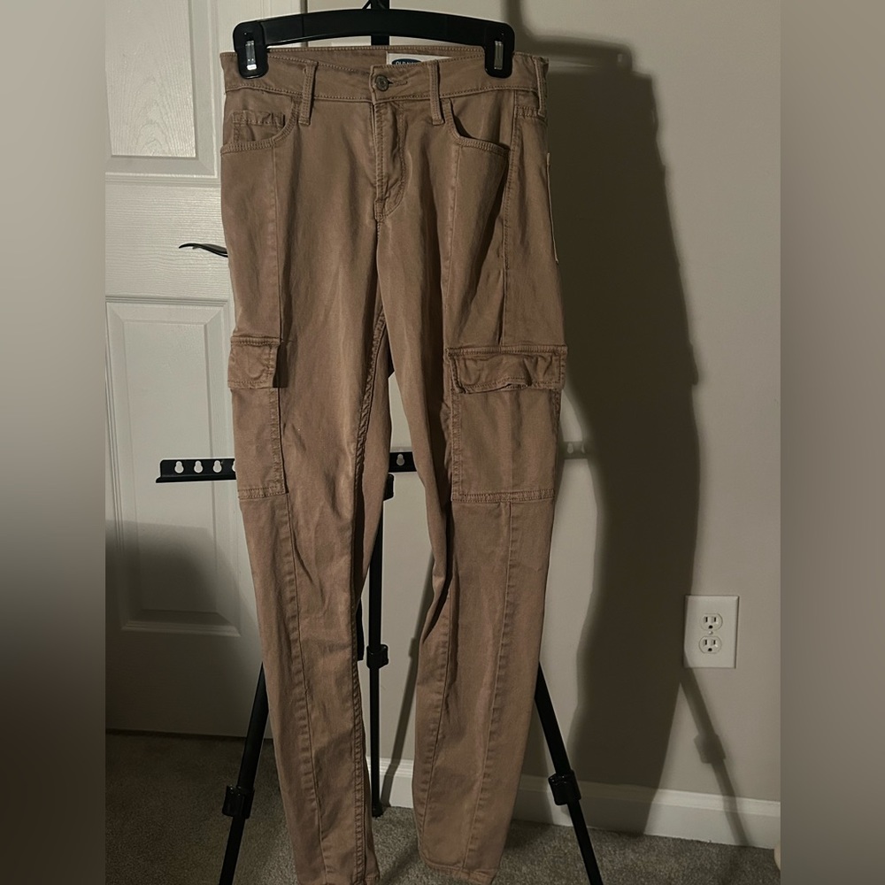 Old Navy -Khaki WMNS Cargo Pant